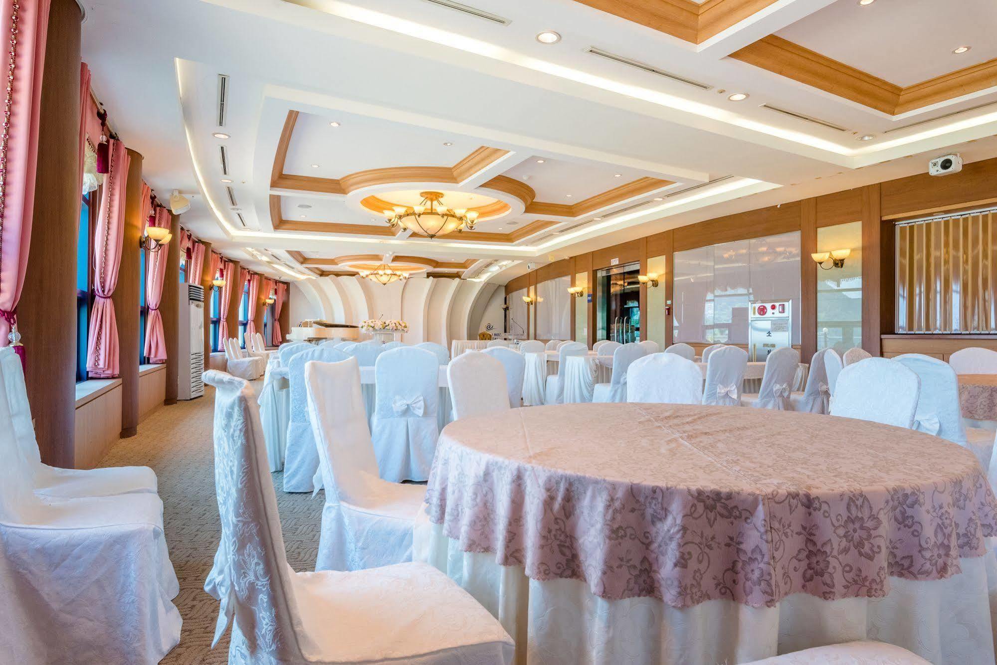 Hotel Homefourest Geoje Buitenkant foto