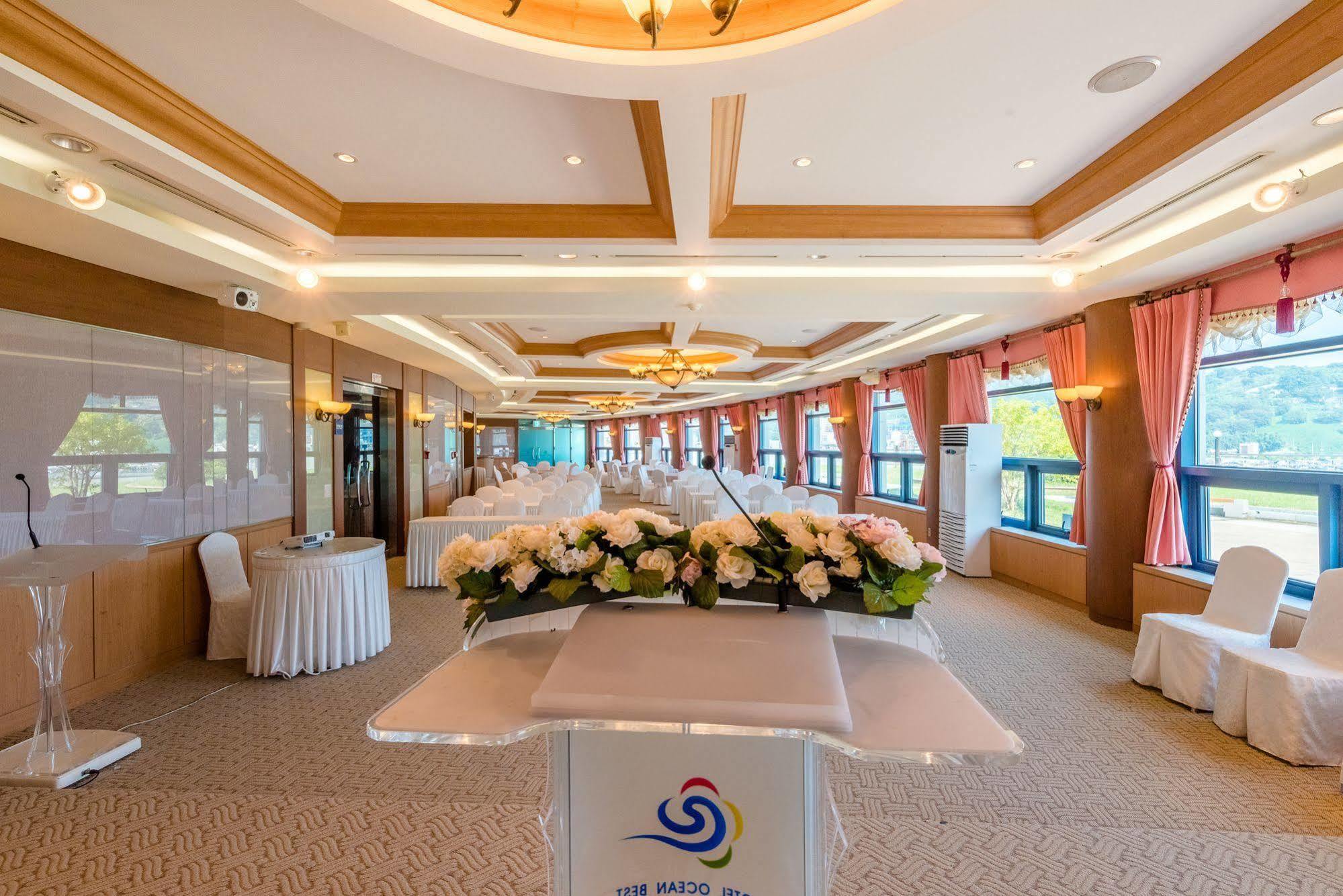 Hotel Homefourest Geoje Buitenkant foto