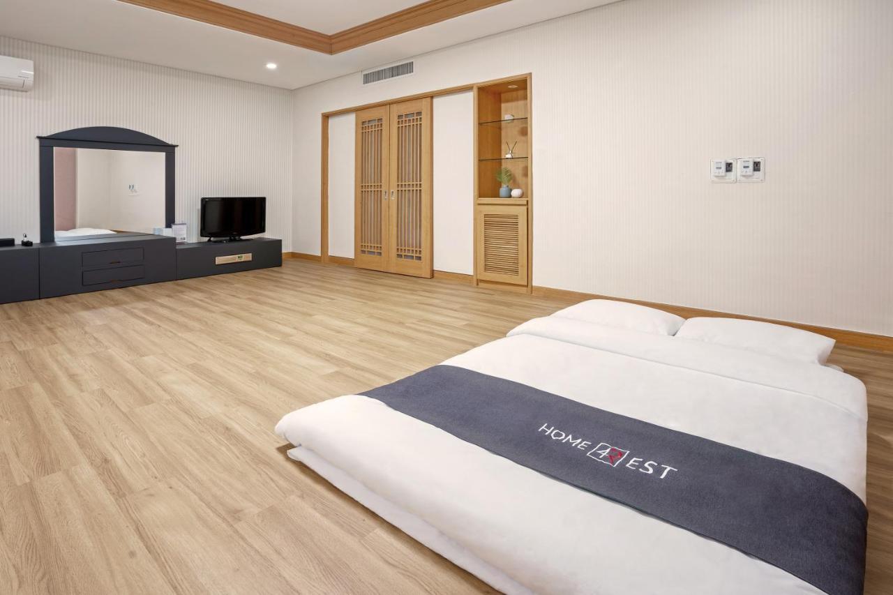 Hotel Homefourest Geoje Kamer foto